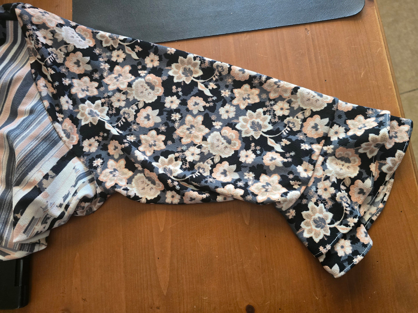 Pre-loved Calvin Klein Mixed Pattern Blouse - Floral & Abstract Print