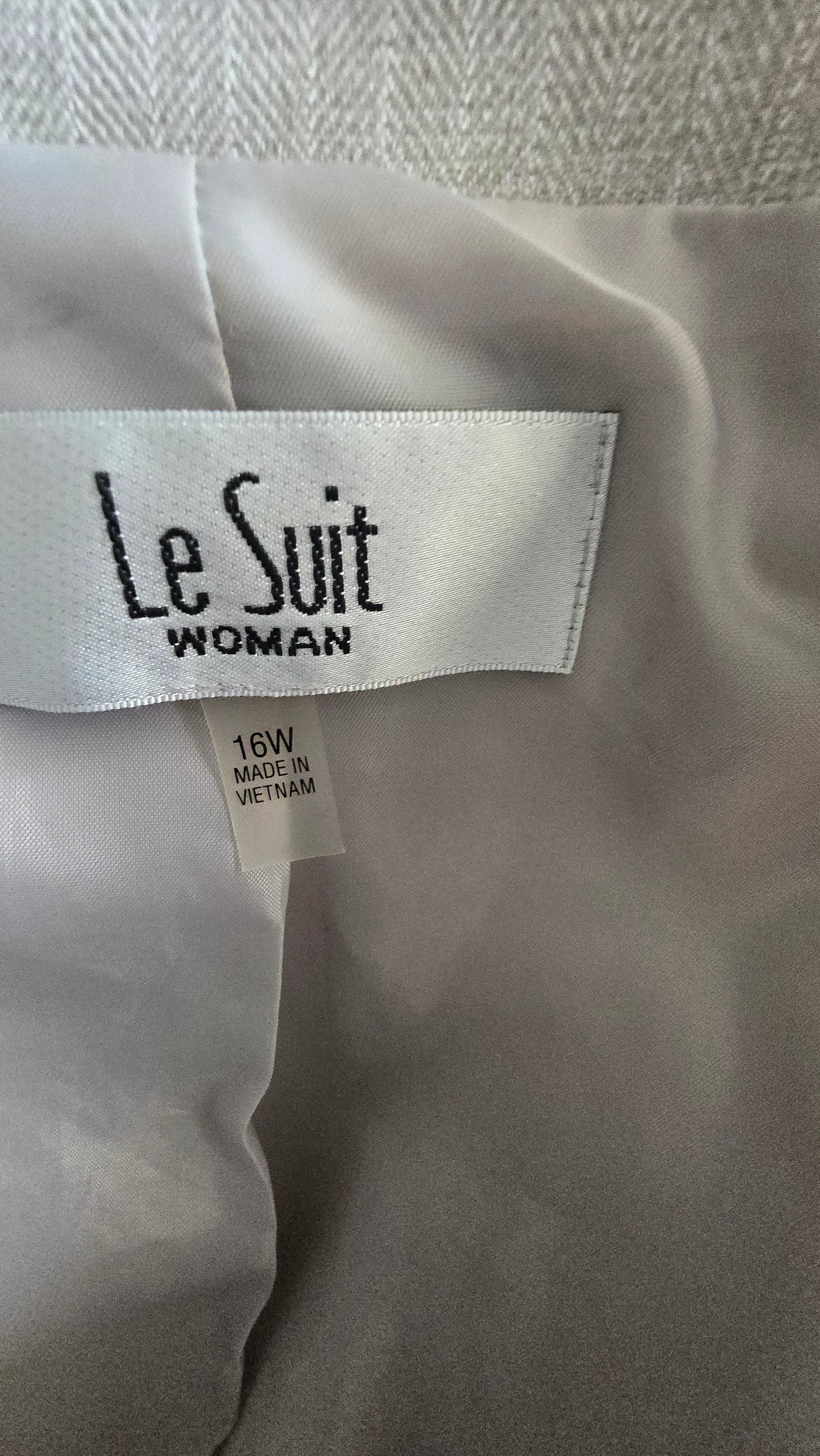 Professional Polish: Pre-Loved Le Suit Beige & White Striped Pant Suit (Women's 16W)