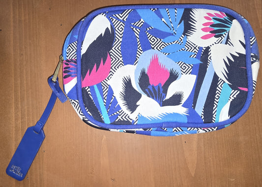 Estee Lauder Santorini Kitty Blue Floral Cosmetic Makeup Travel Bag 8"x6"
