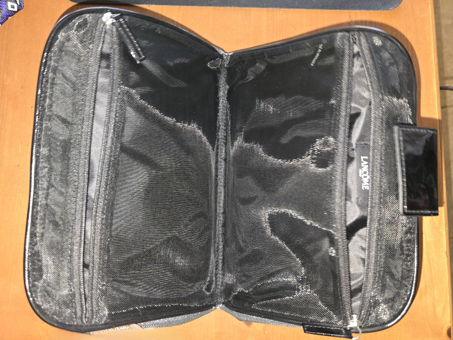 Lancôme Signature Cosmetic Bag Mesh in Silver Foldable NEW