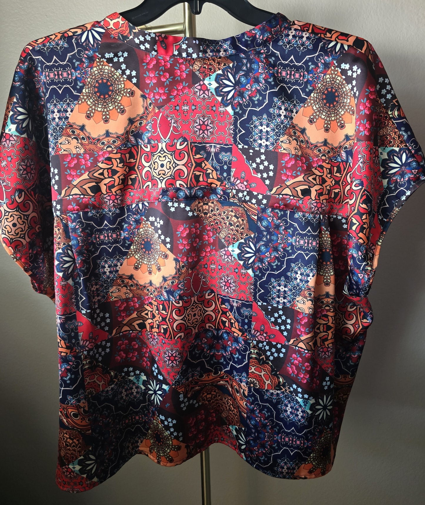 Pre-loved Multicolored Patchwork Blouse - Boho Print V-Neck Top 3X