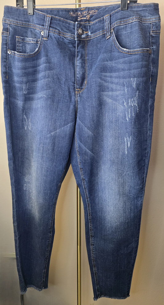 Pre-loved Melissa McCarthy Seven7 Jeans - Distressed Mid-Wash Denim