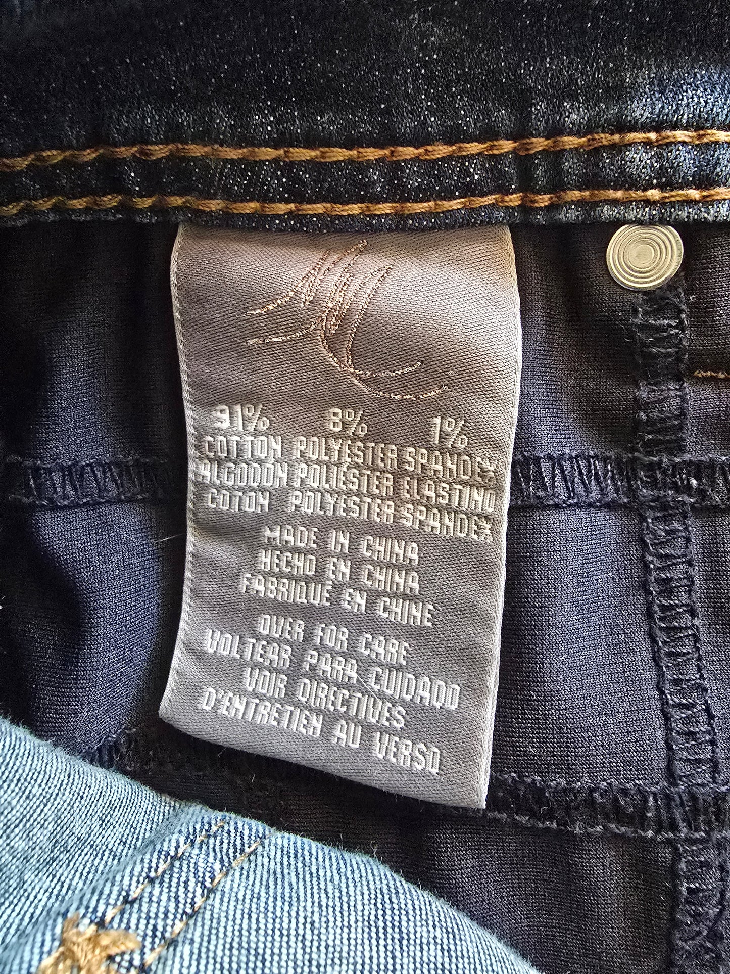 Pre-loved Melissa McCarthy Seven7 Jeans - Distressed Mid-Wash Denim