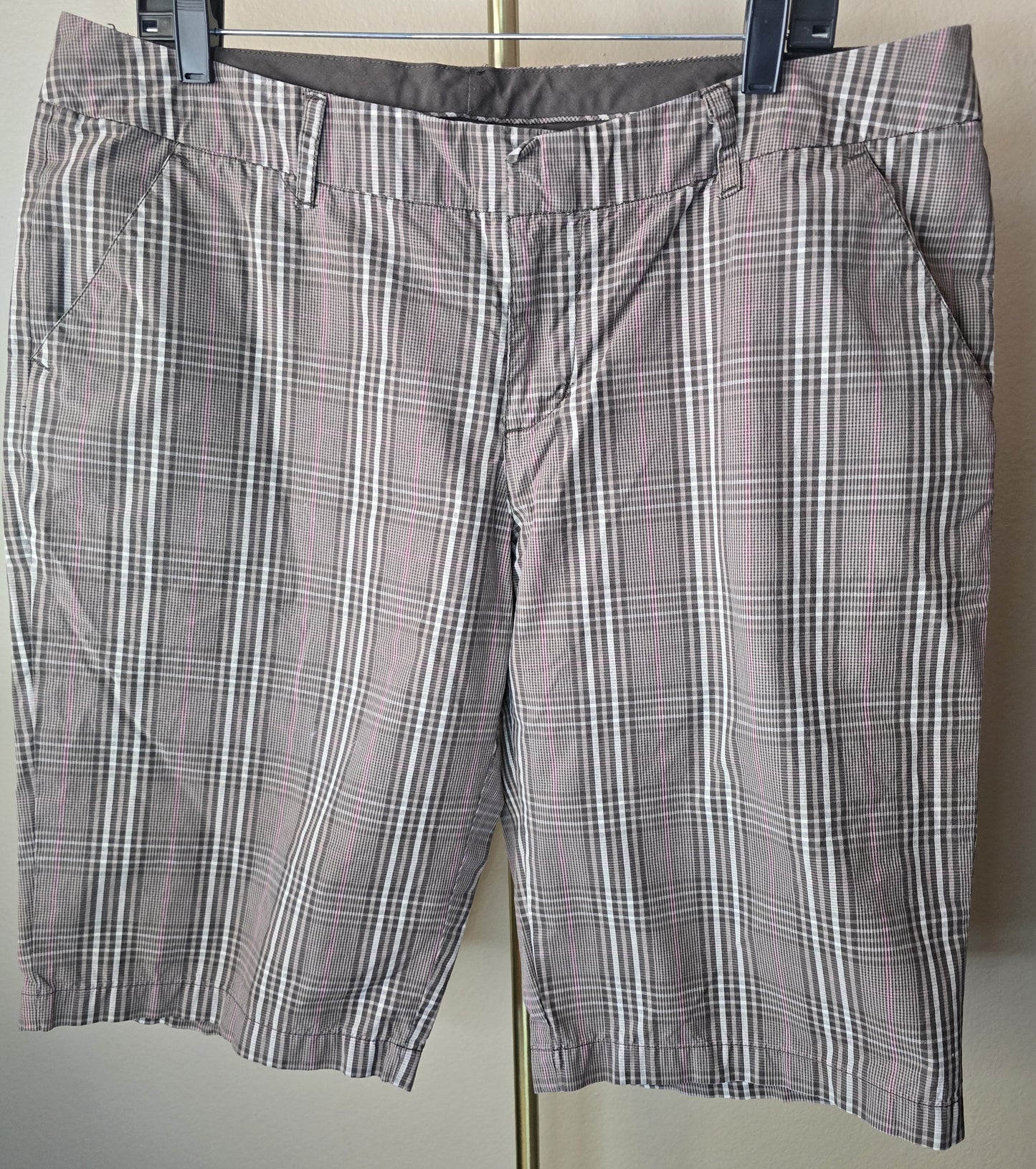 Pre-loved Brown Plaid / Striped Shorts - Versatile Casual Wear