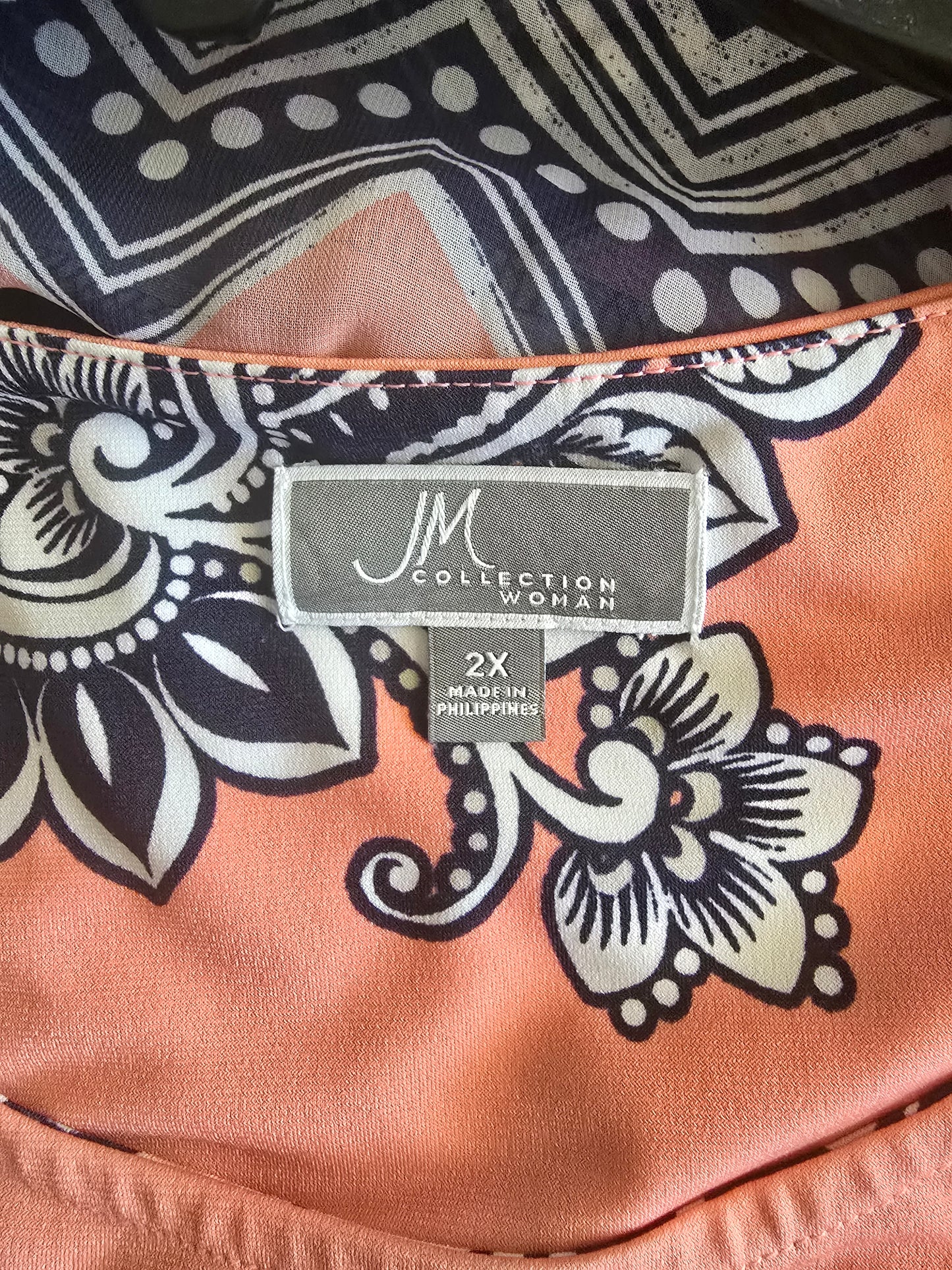Pre-loved Peach & Navy Paisley Print Blouse - Flutter Sleeve Top