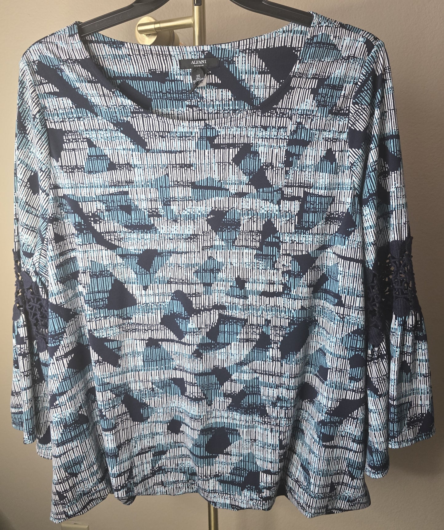 Pre-loved Alfani Blue & White Abstract Print Blouse - Crochet Bell Sleeves