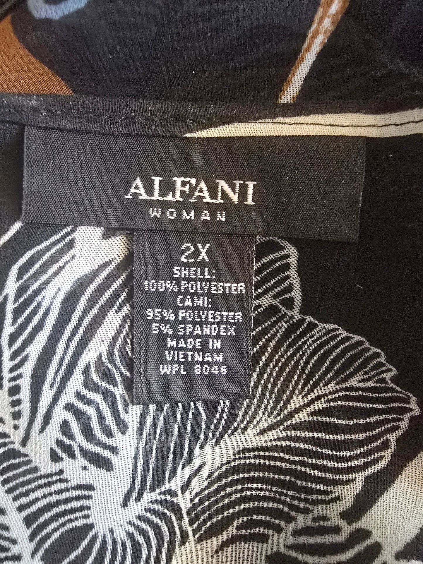 Pre-loved Alfani Black Sheer Blouse - Blue & White Floral Leaf Print