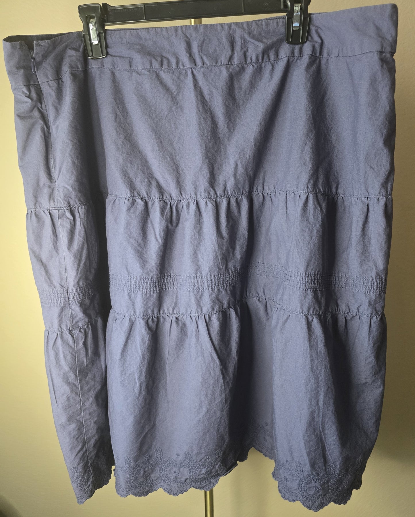 Pre-loved Purple Tiered Midi Skirt - Eyelet Trim & Elastic Waist