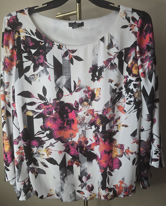 Alfani Size 18W Floral Bell Long Sleeve Bubble Hem Top