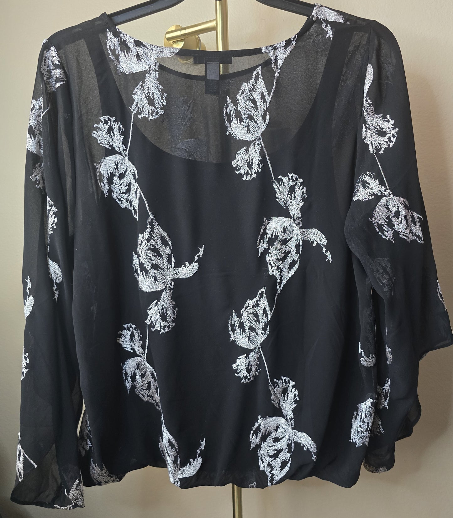 Pre-loved Alfani Black Sheer Blouse - White Feather Print