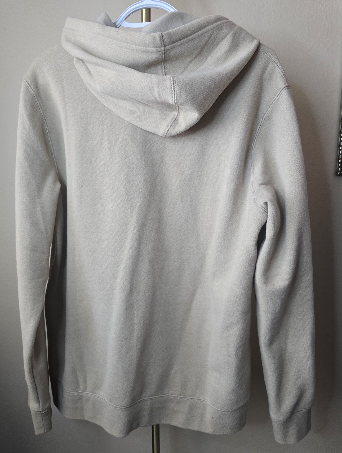 Pre-loved Tek Gear Beige Hoodie - Pullover Sweatshirt with Pocket Size M