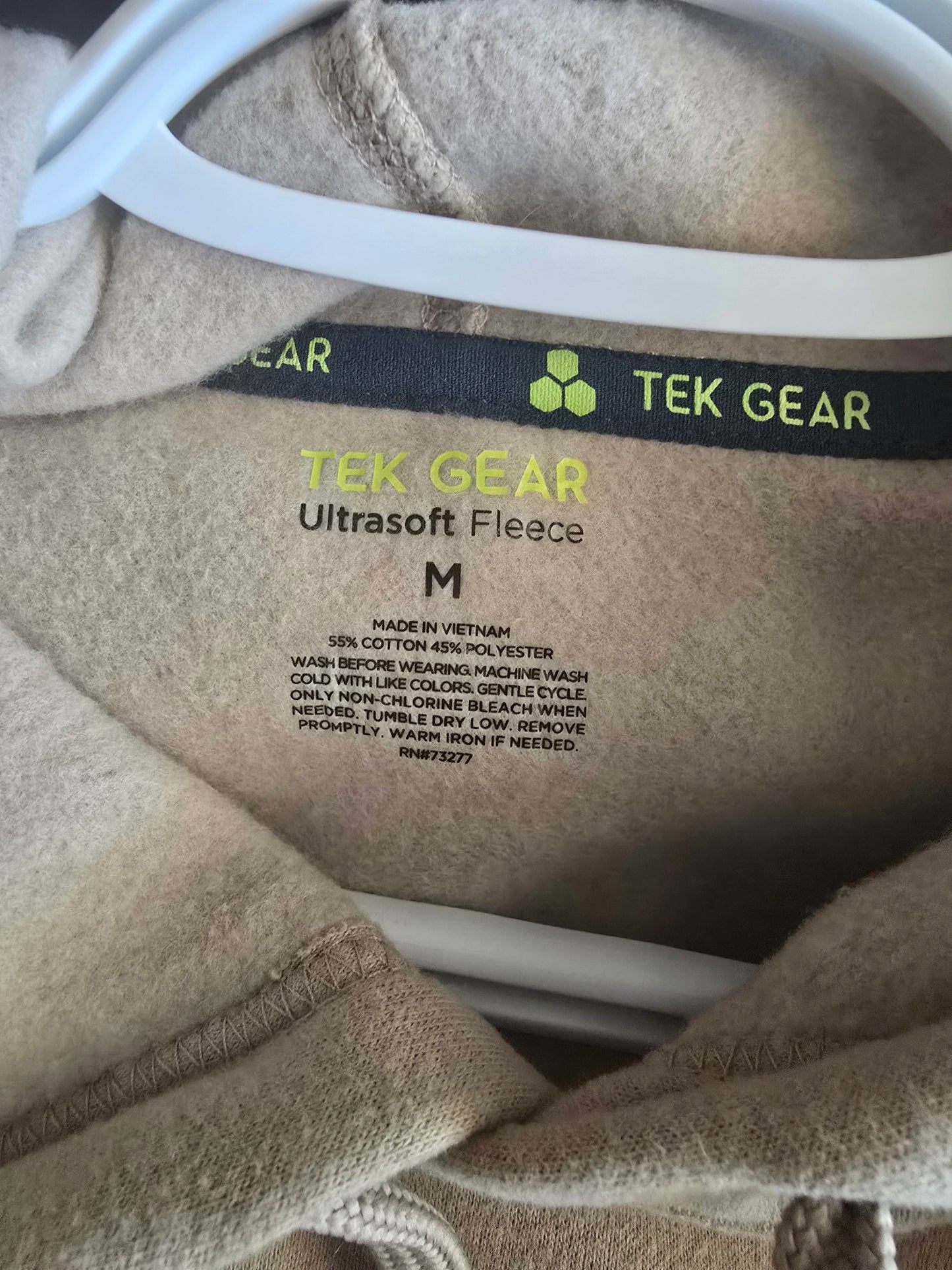 Pre-loved Tek Gear Beige Hoodie - Pullover Sweatshirt with Pocket Size M