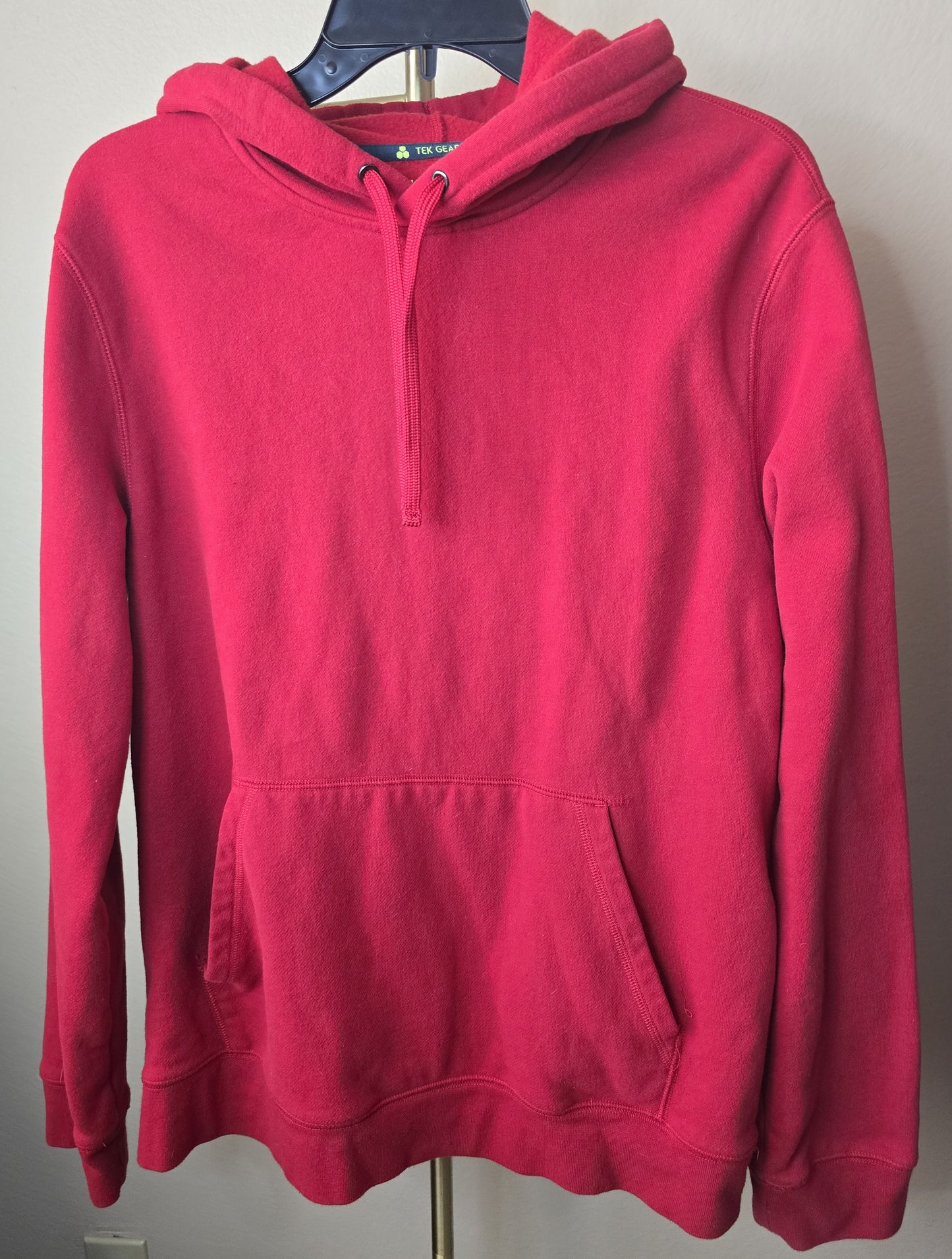 Pre-loved Tek Gear Red Hoodie - Pullover Sweatshirt with Pocket