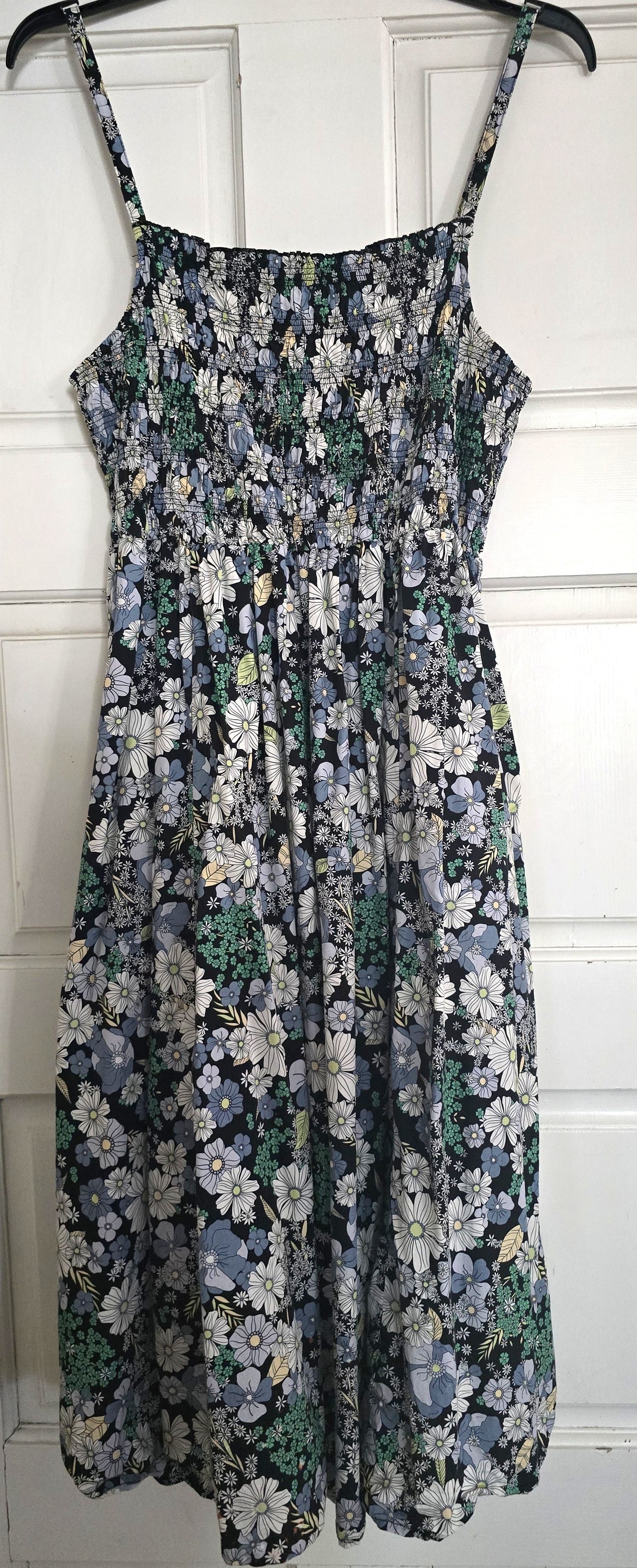 Pre-loved Floral Sundress - Blue, Black & White with Pockets & Smocked Bodice