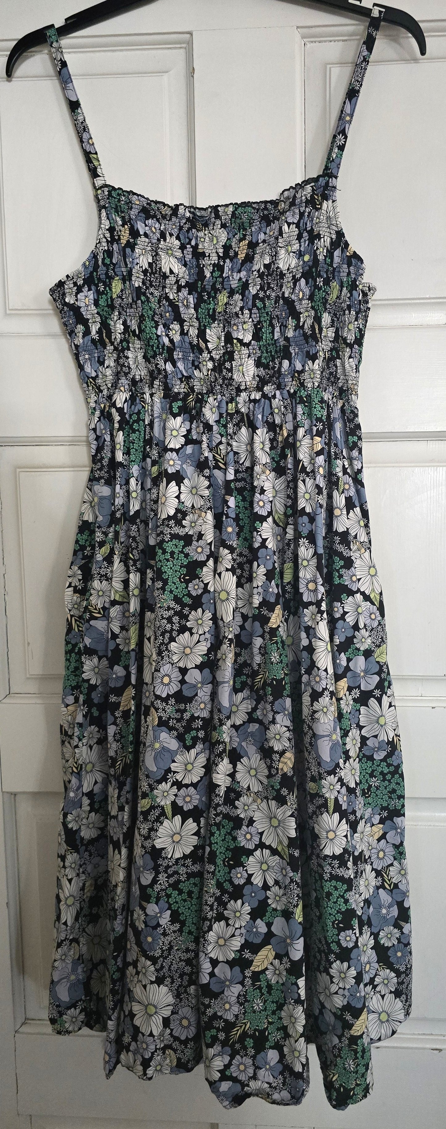Pre-loved Floral Sundress - Blue, Black & White with Pockets & Smocked Bodice
