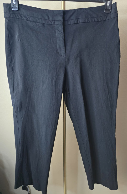 Pre-loved Lane Bryant Black Stretch Capri Pants - Everyday Essential