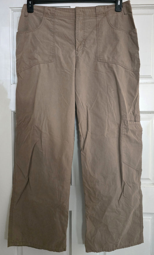 Pre-loved Gloria Vanderbilt Tan Cargo Pants - Cotton Nylon Blend