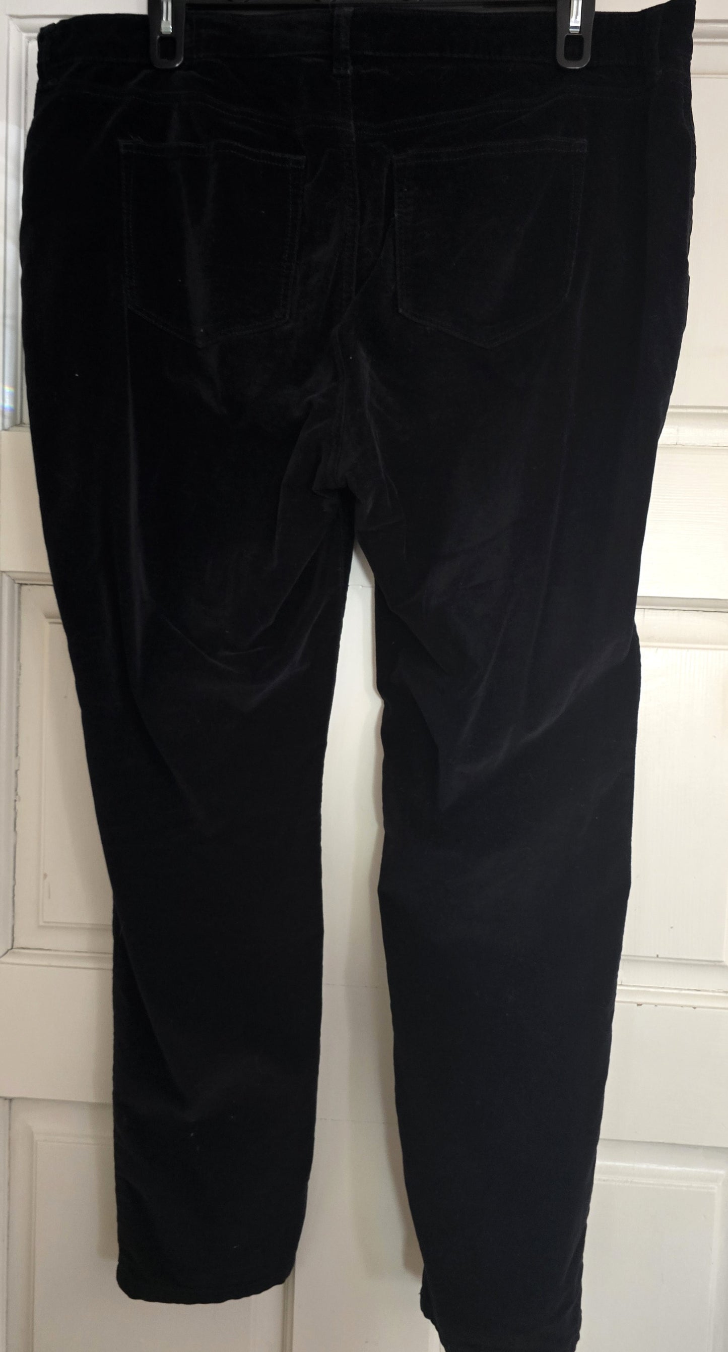 Pre-loved Black Velvet Skinny Pants - Style & Co Soft & Elegant