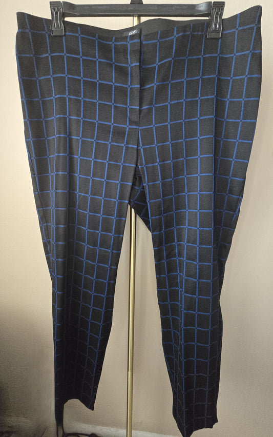 Pre-loved Alfani Woman Black & Blue Square Print Pants (Size 18W)