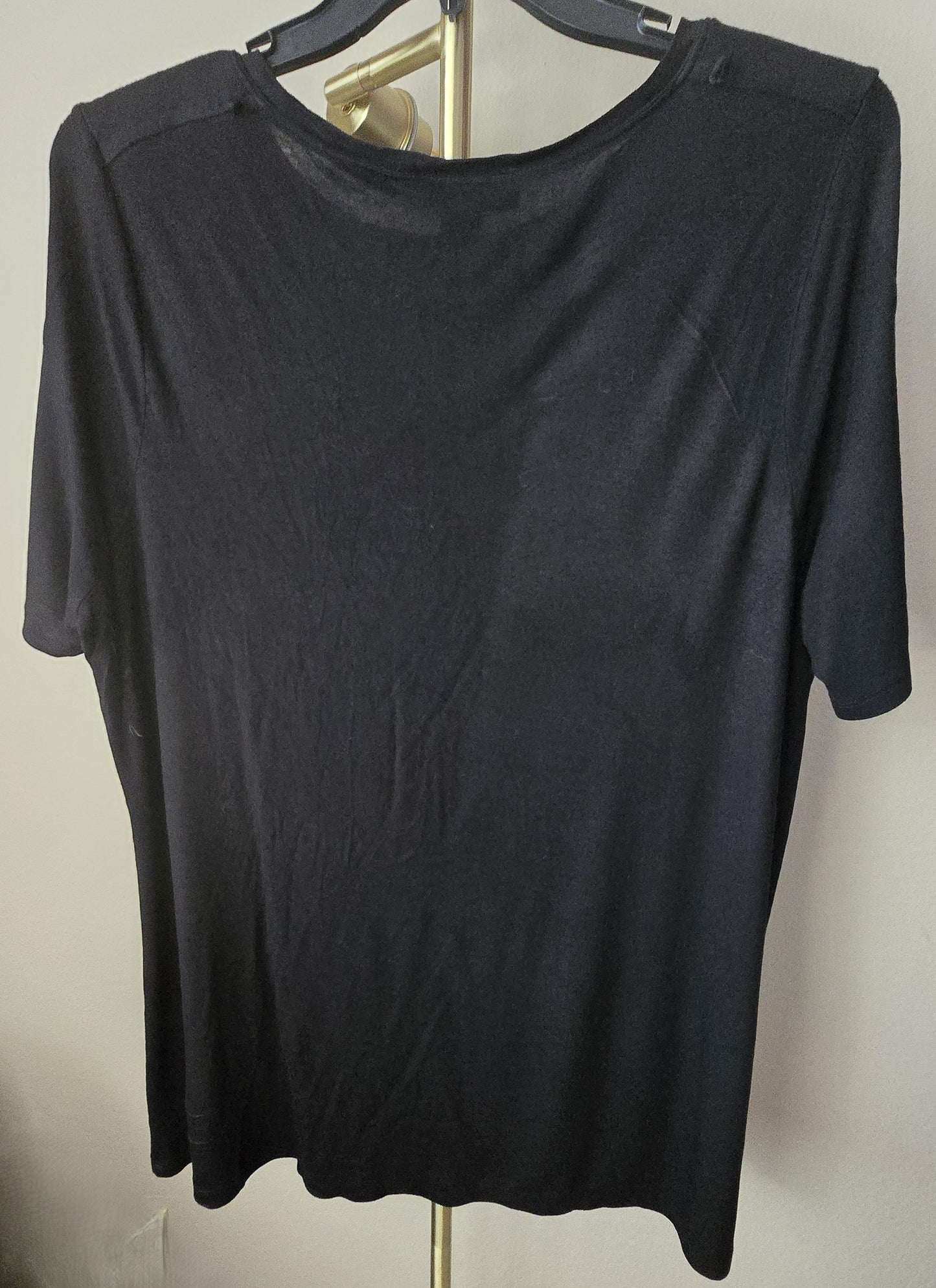 Pre-loved INC International Concepts Black T-Shirt (Size 2X) - Rayon Blend