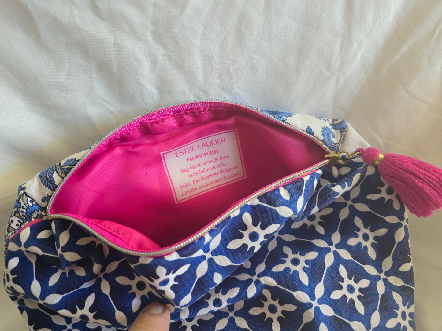Estée Lauder Recycled Fabric Cosmetic Makeup Bag - Blue & White Floral Pattern