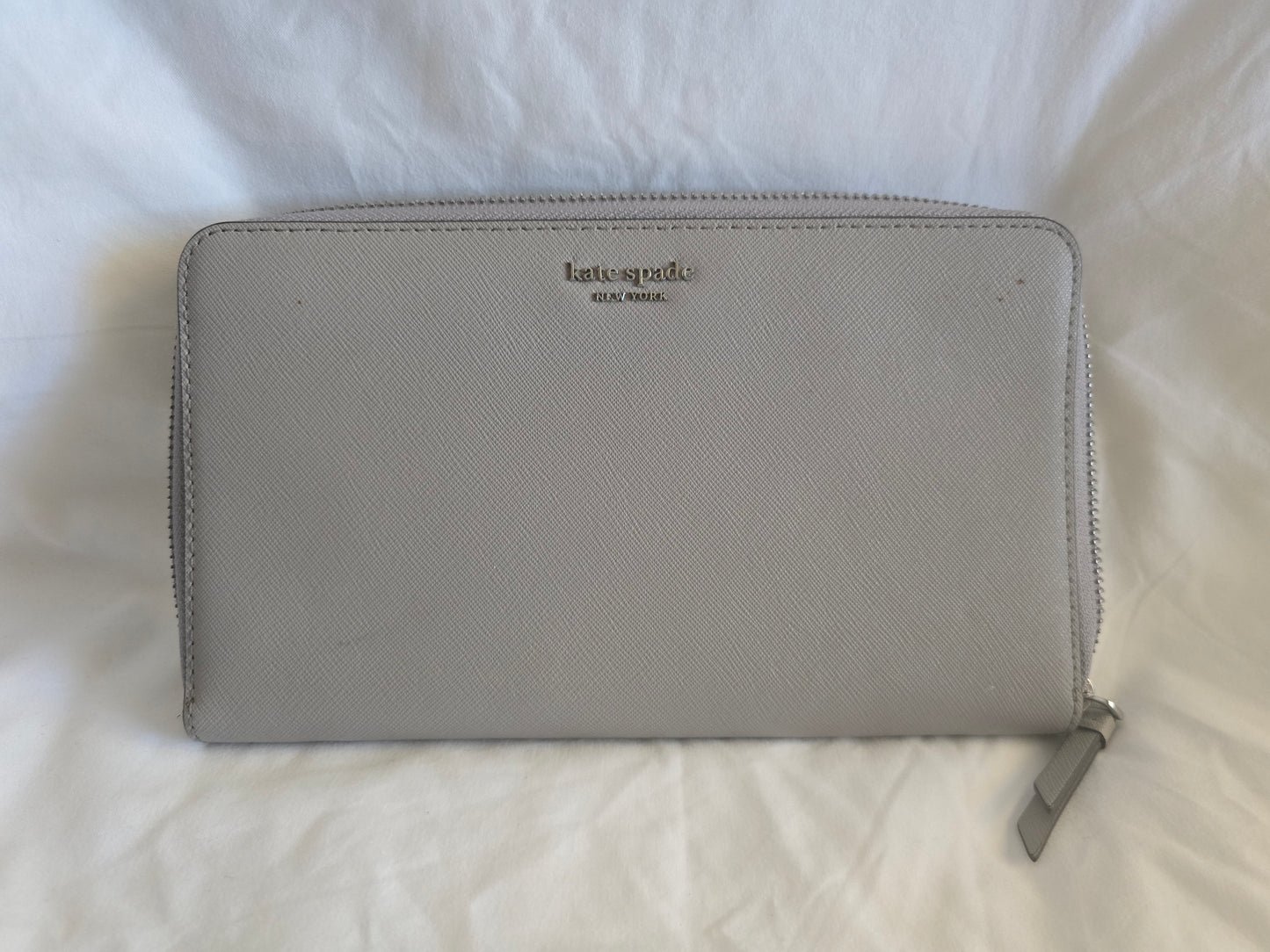 Kate Spade New York Black Saffiano Leather Large Bifold Wallet - Gold Hardware