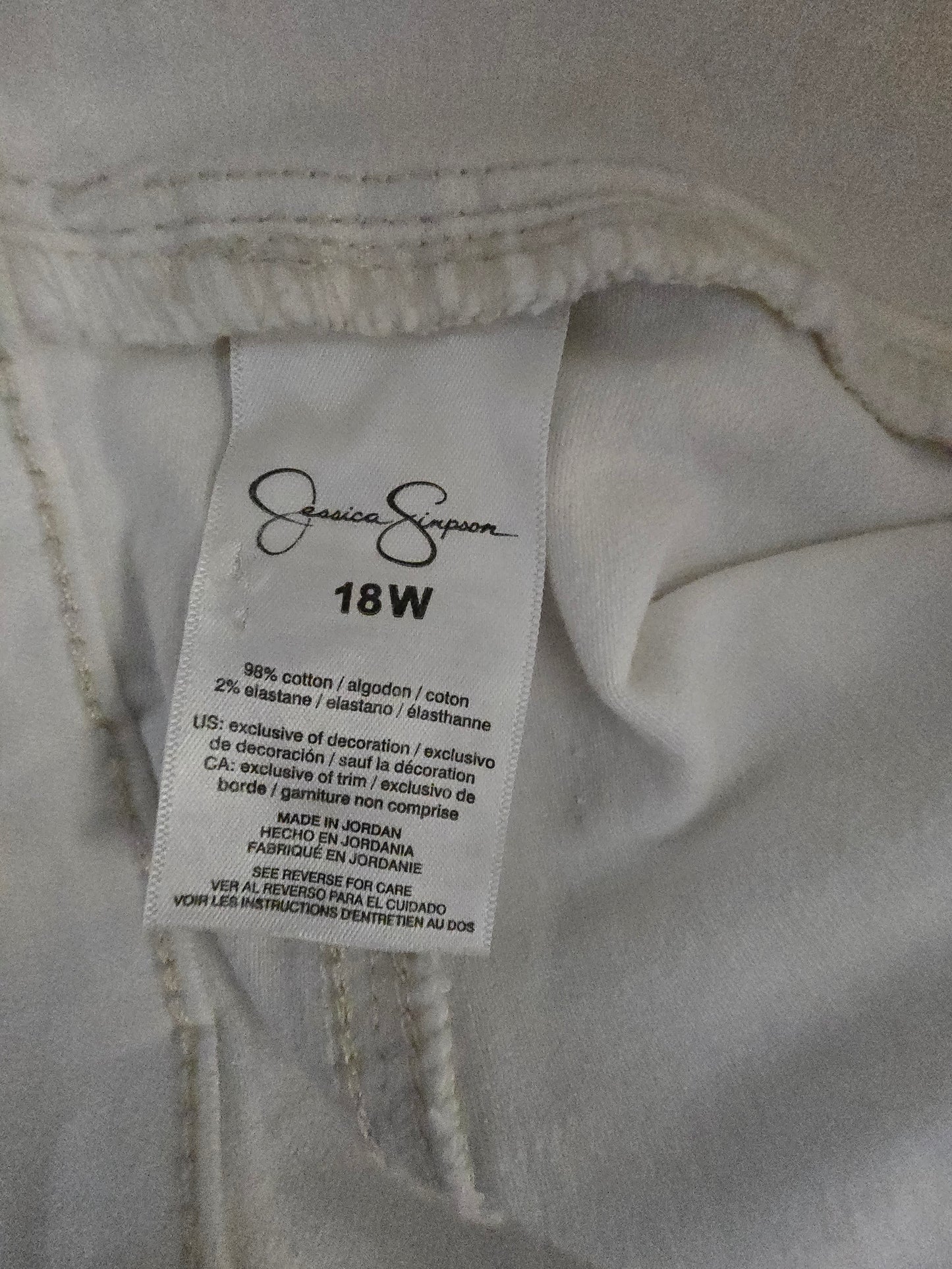Jessica Simpson 18W Off-White Crop Pants - New - Adored High Rise Cargo