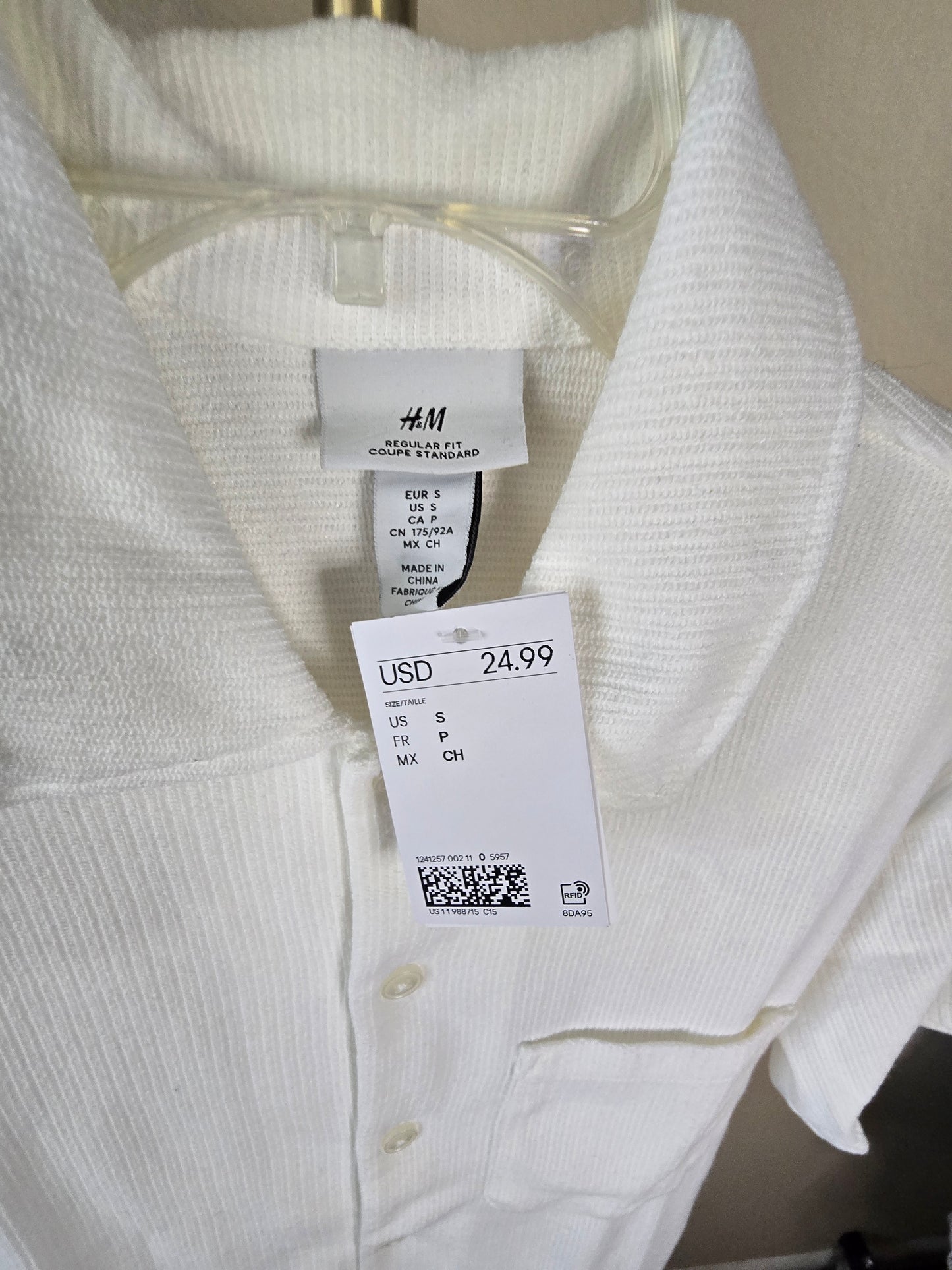 New H&M Small White Summer Shirt - Breathable Textured Fabric - Regular Fit