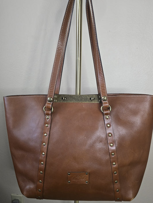 Patricia Nash Distressed Tan Leather Tote Bag Shoulder Purse Studded