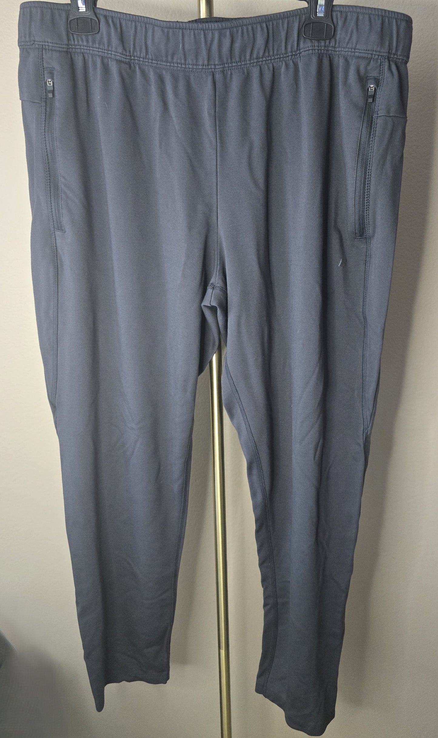 Comfort & Performance: Pre-Loved Russell Athletic Pants (Men's XL - 40-42 Waist)