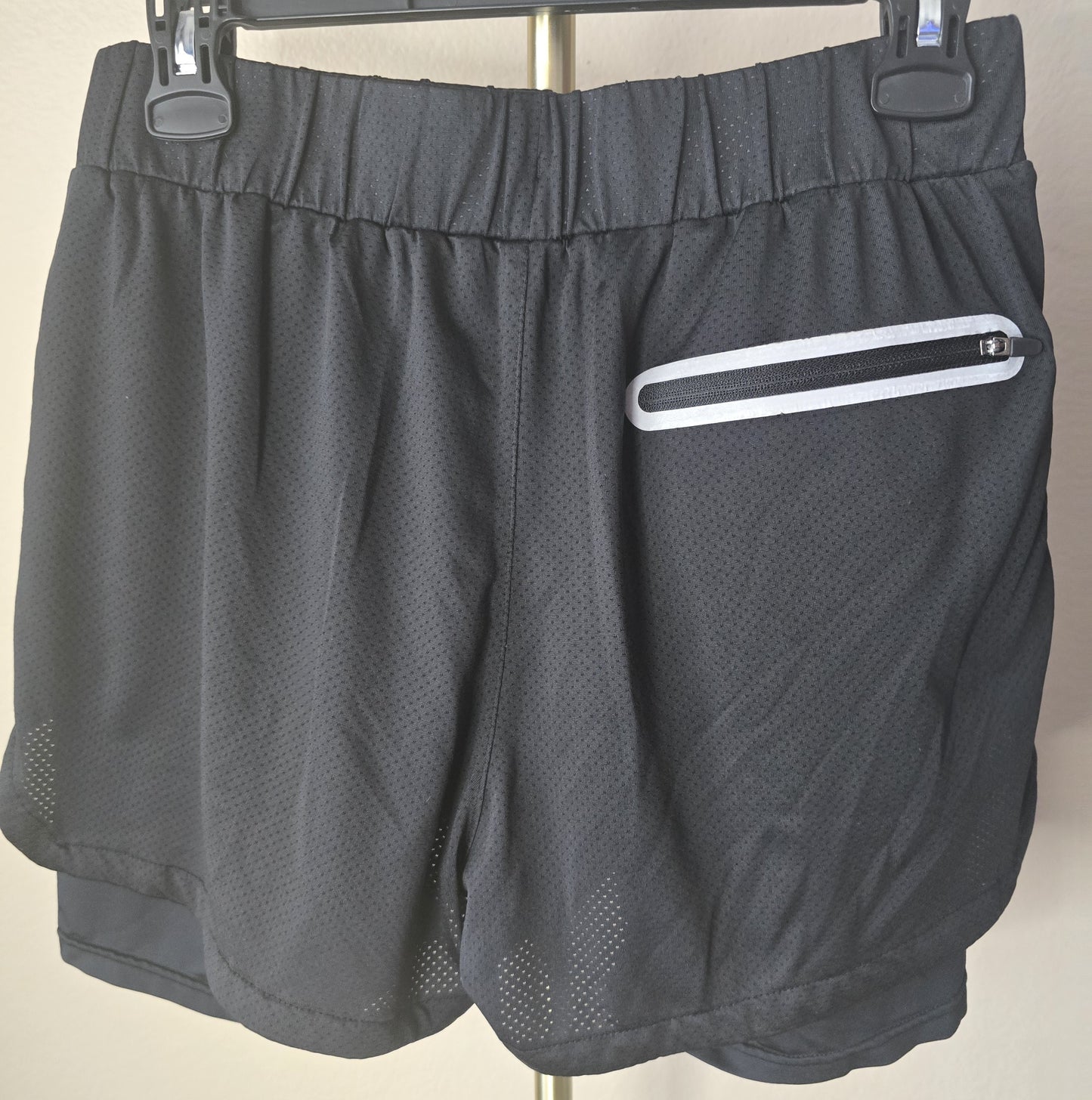 Performance Ready: Pre-Loved YoungLA Black 2-in-1 Athletic Shorts (Men's Large)