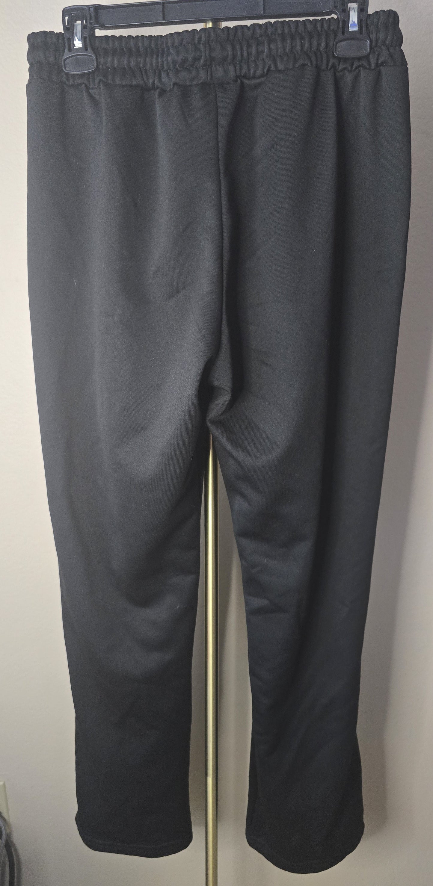 Edgy Comfort: Pre-Loved Manfinity Black Graphic Sweatpants (Men's Medium)
