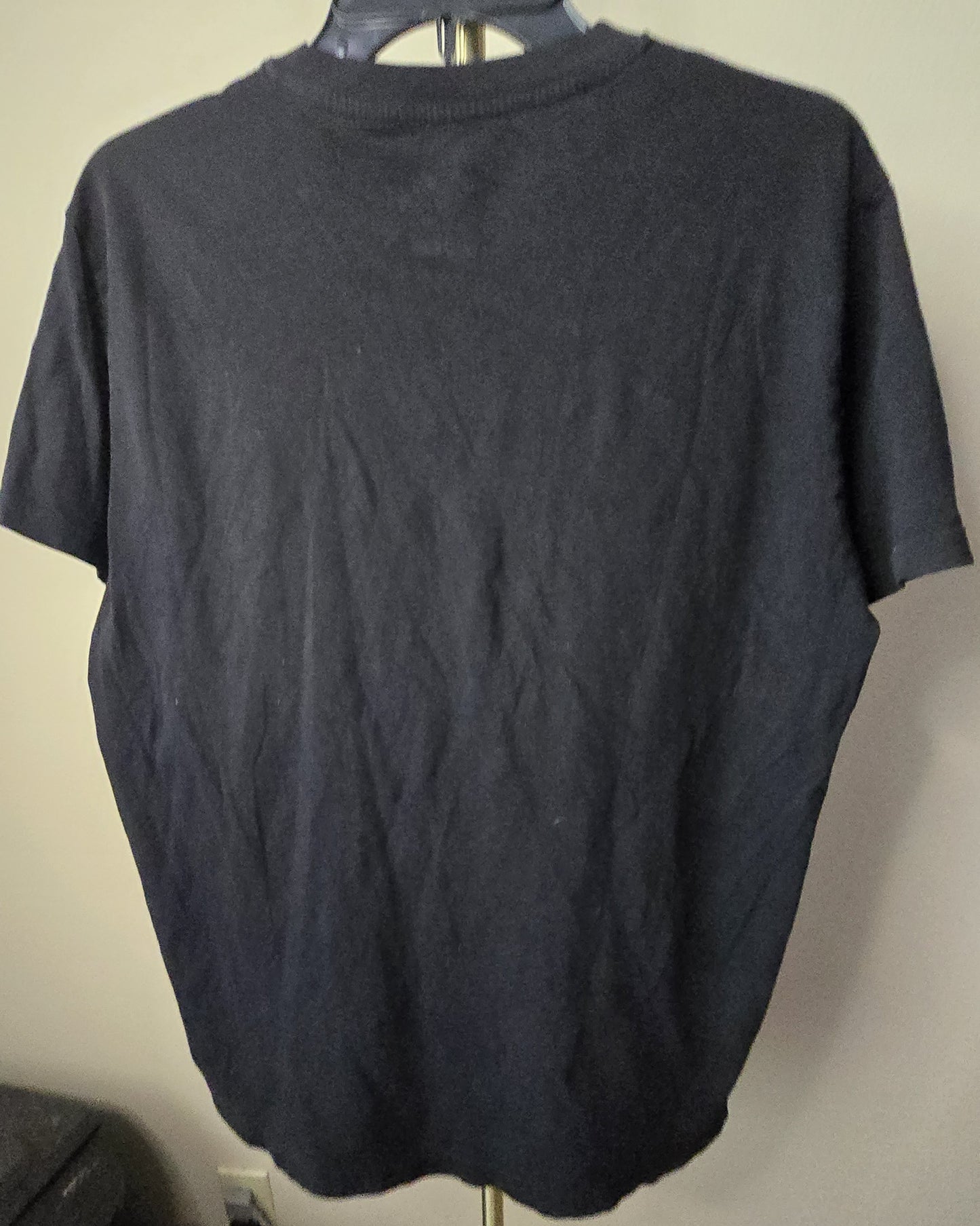 Everyday Essential: Pre-Loved H&M Black Basic T-Shirt (Men's Medium)