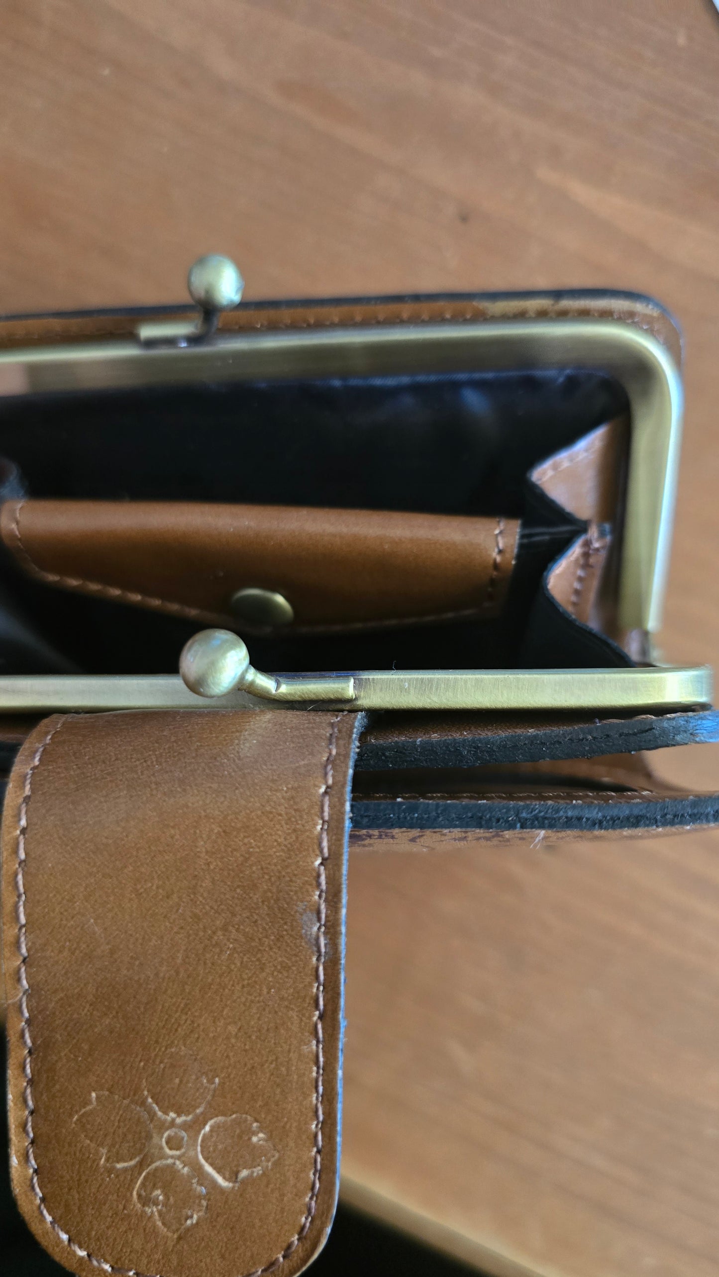 Elegant & Organized: Pre-Loved Patricia Nash "Tooled" Leather Wallet