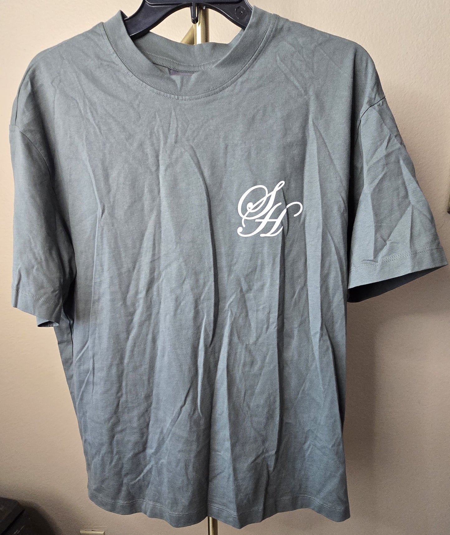 Urban Cool: Pre-Loved H&M "Soho Heights" Graphic T-Shirt (Men's Loose Fit, Medium)