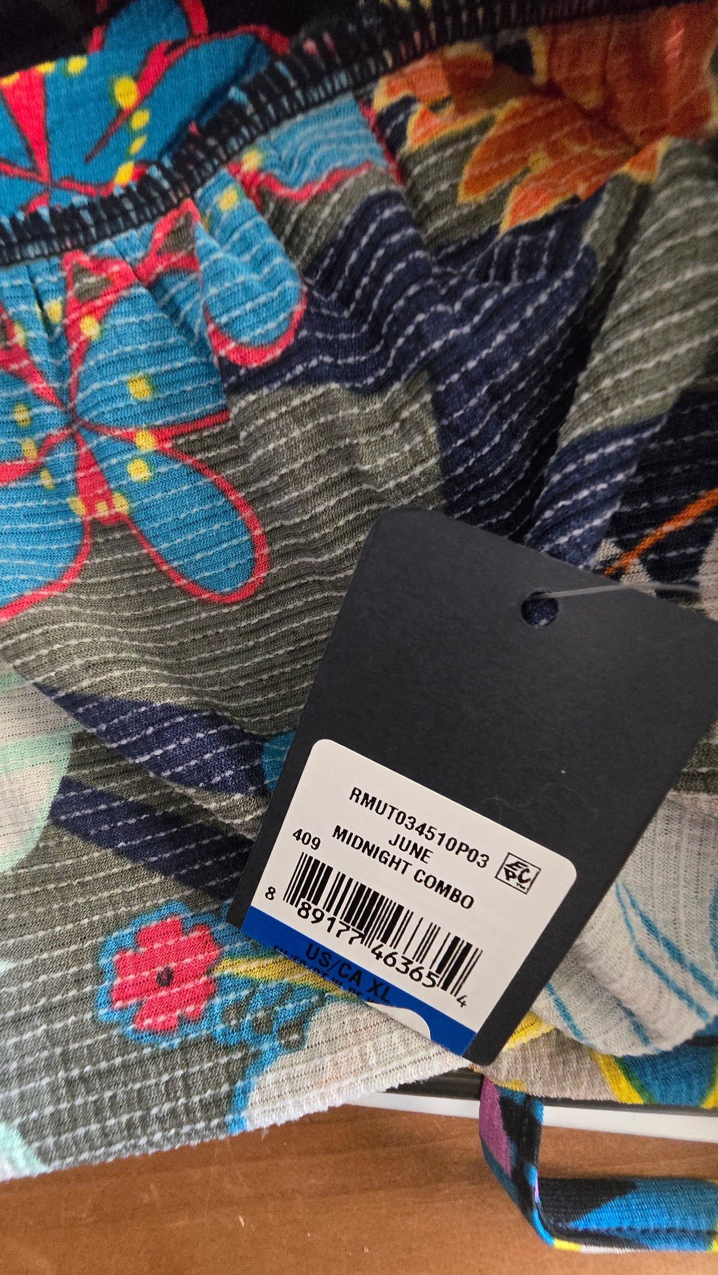 Effortless Style:  Rachel Blue Floral Cami Top (Women's Size XL)