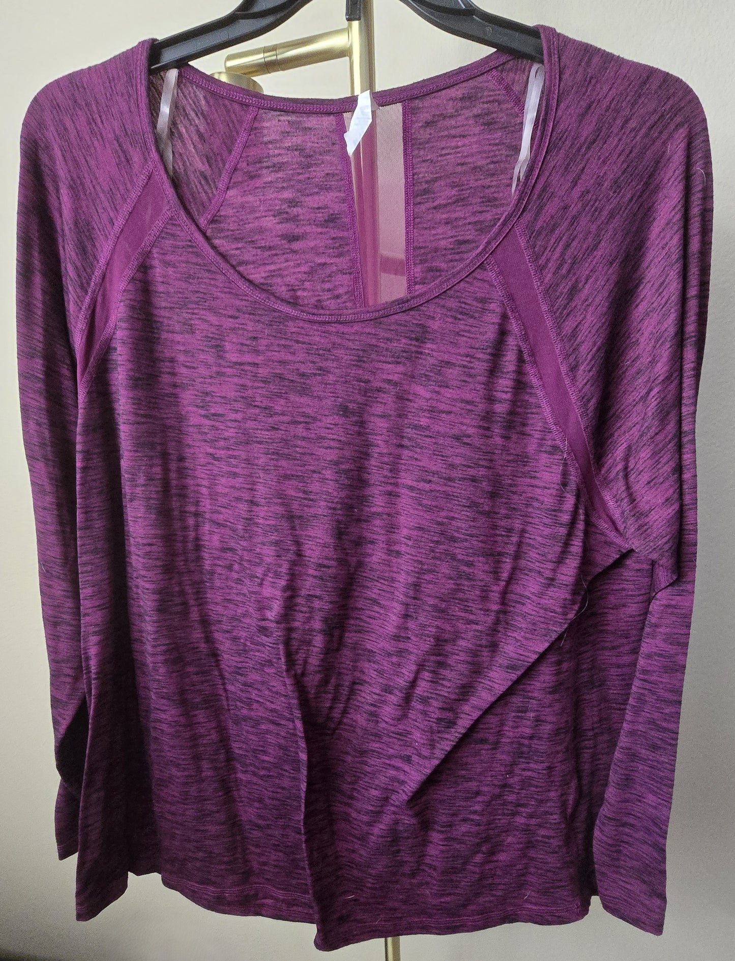 Active Comfort: Pre-Loved Ideology Maroon Long Sleeve Performance Top (Women's 2X)